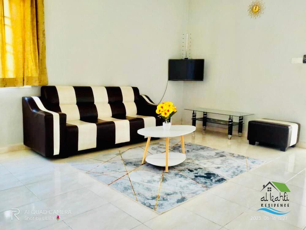 Qalya Homestay 2 @ Κότα Μπάρου Εξωτερικό φωτογραφία