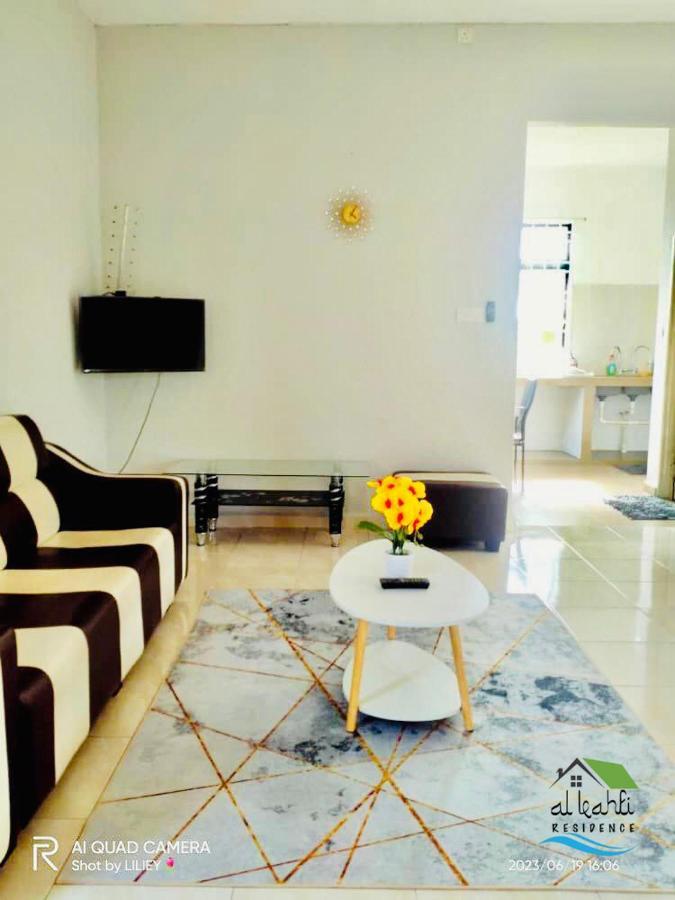 Qalya Homestay 2 @ Κότα Μπάρου Εξωτερικό φωτογραφία